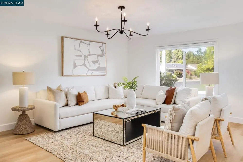 5525 San Antonio St Pleasanton, CA 94566