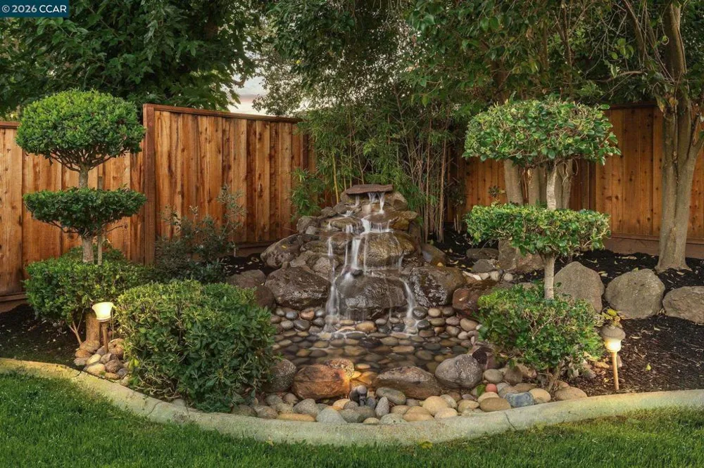 5525 San Antonio St Pleasanton, CA 94566