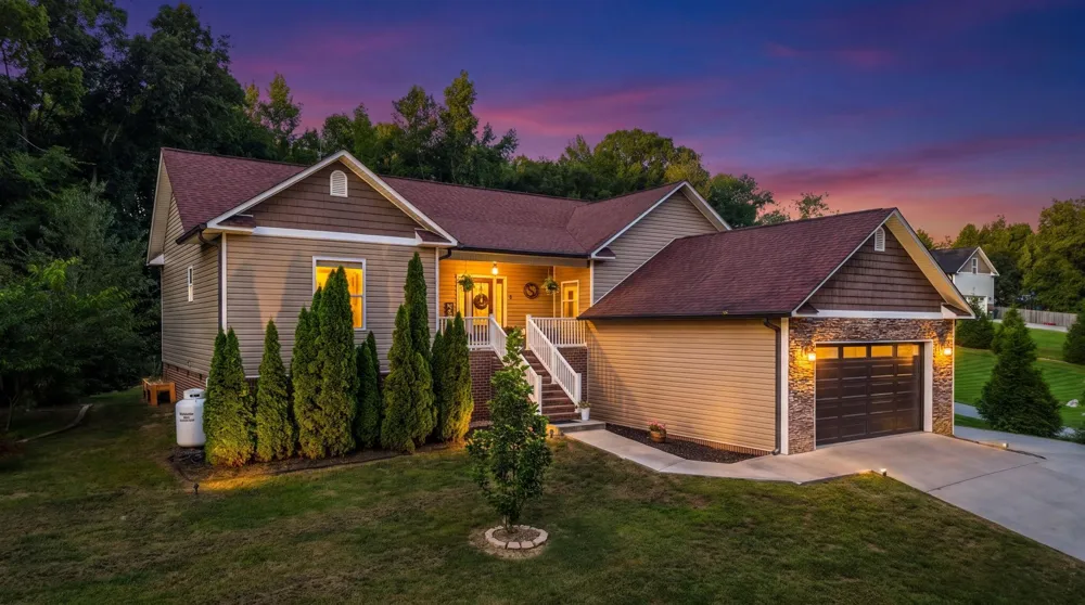 685 York Road NE Cleveland, TN 37323