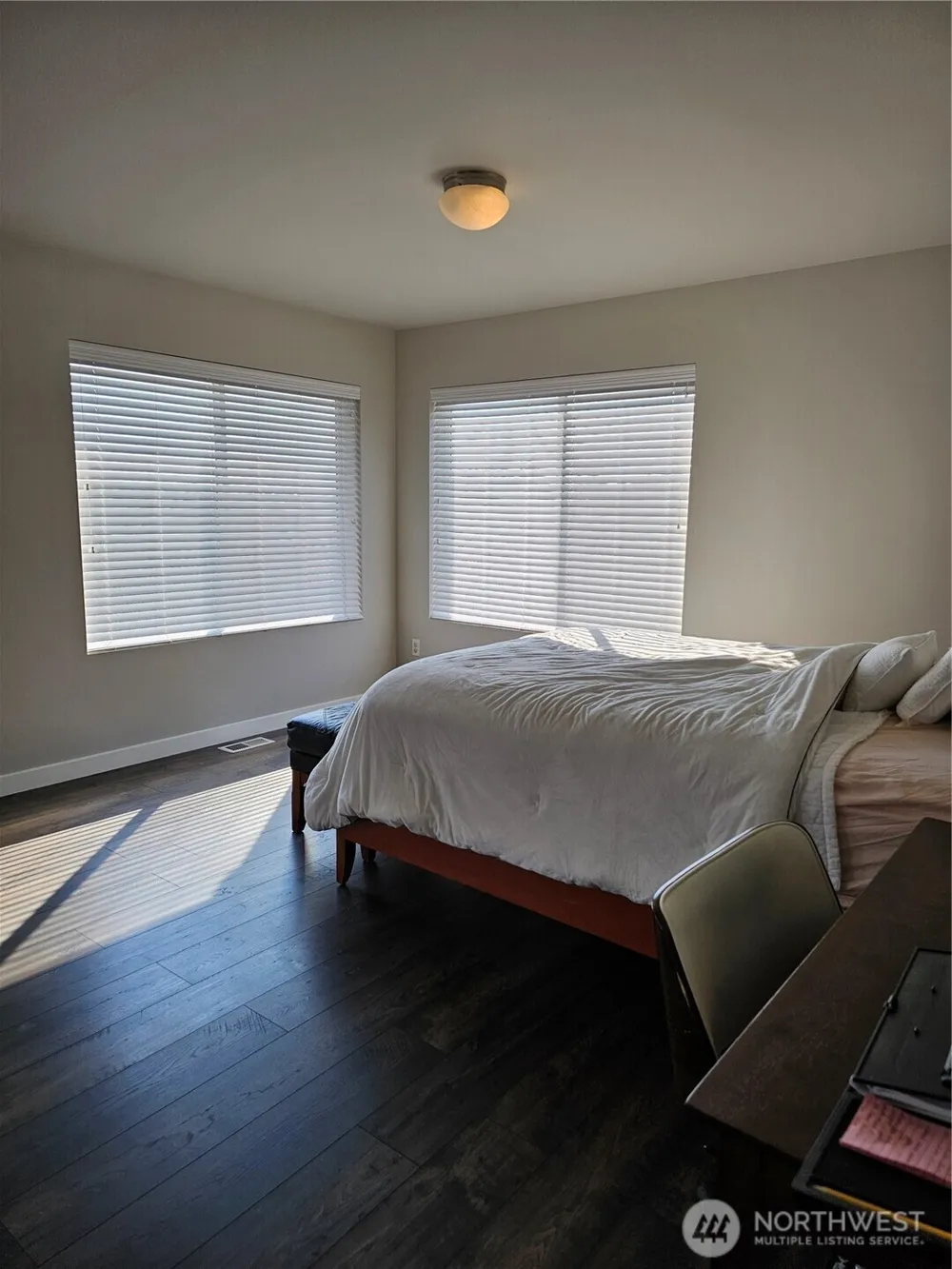 34012 13th Court SW Federal Way, WA 98023