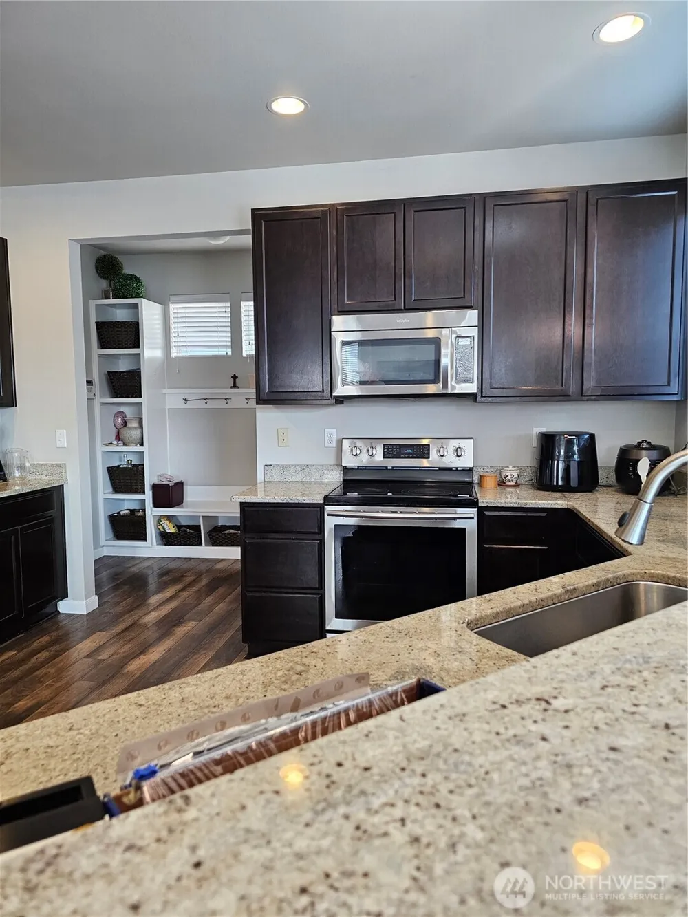 34012 13th Court SW Federal Way, WA 98023