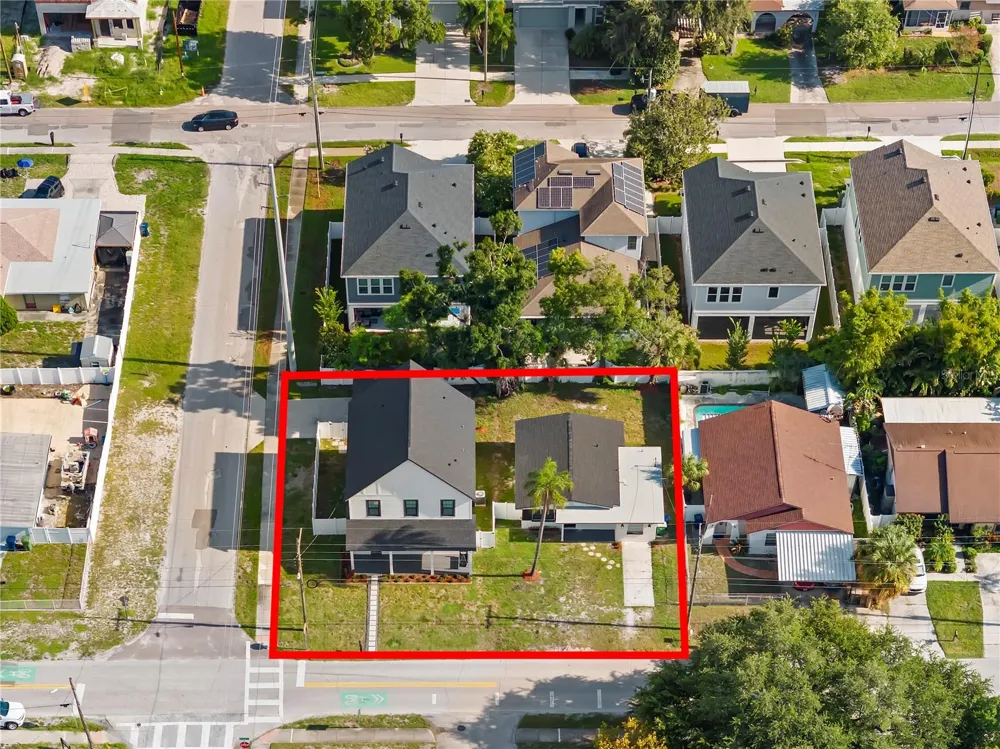 3921 W GRAY STREET Tampa, FL 33609