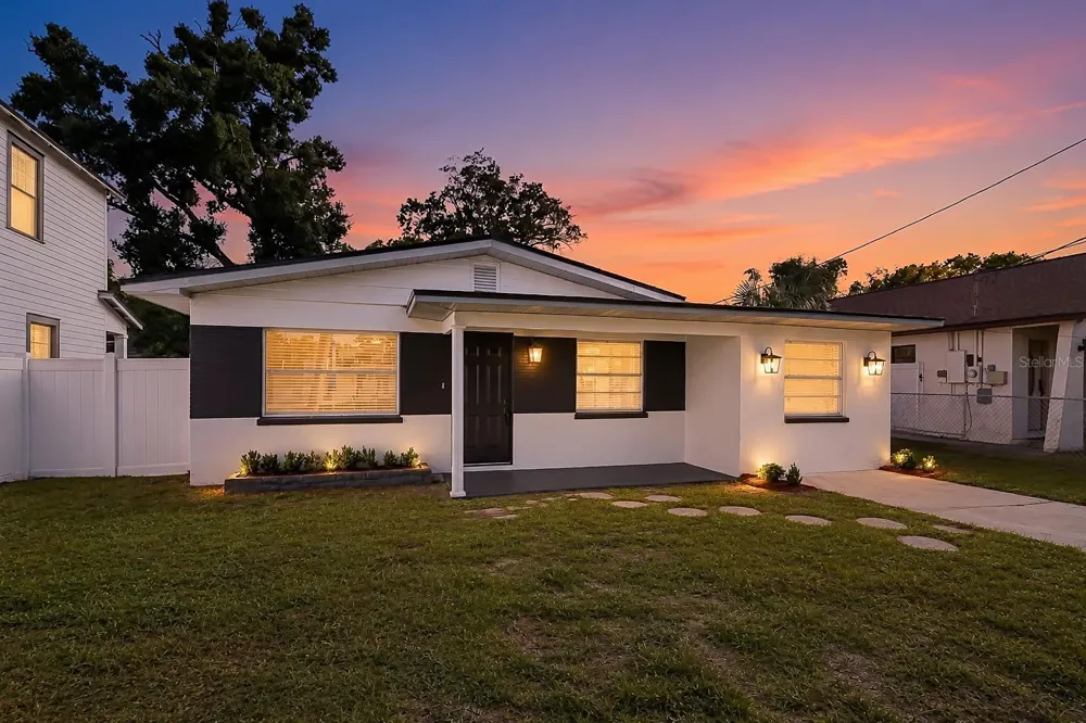 3921 W GRAY STREET Tampa, FL 33609