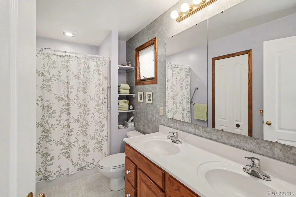 2120 Duffield Road Clayton Charter Township, MI 48433