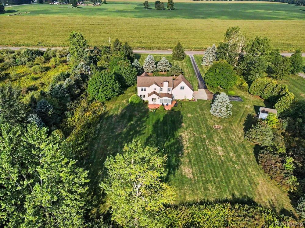 2120 Duffield Road Clayton Charter Township, MI 48433