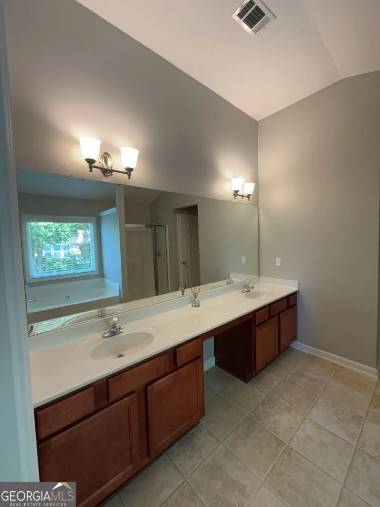 3537 Harvest Ridge LN Buford, GA 30519