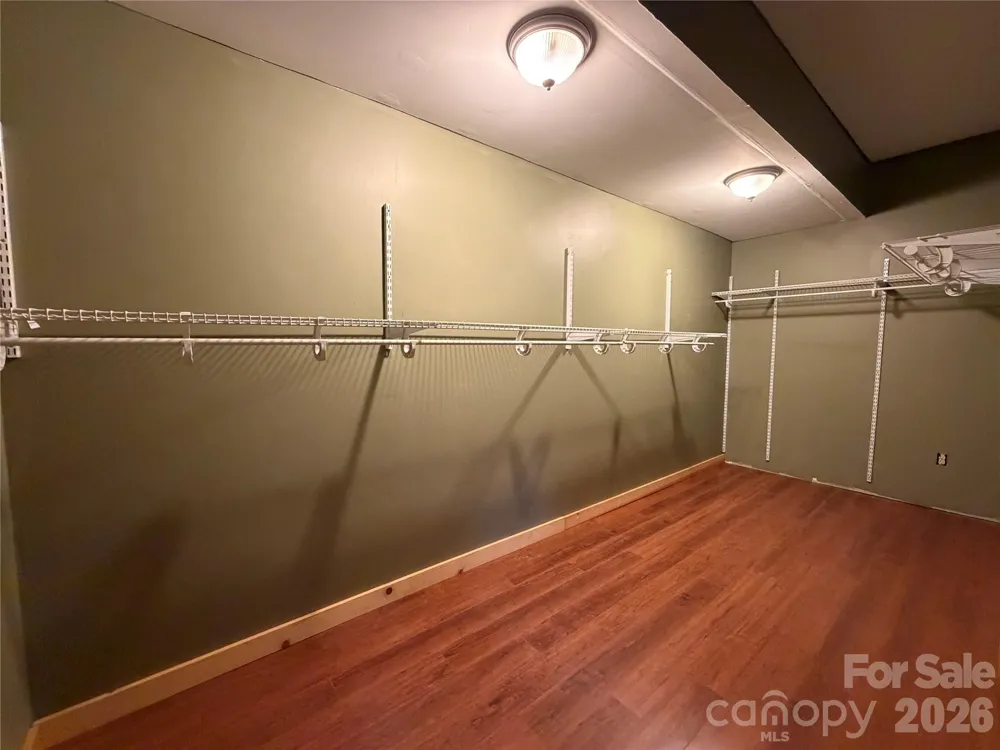 27 Apple Lane Murphy, NC 28906