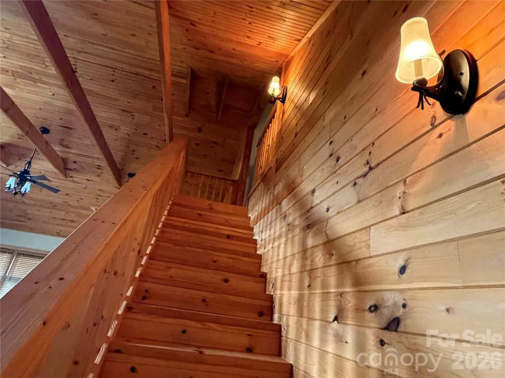 27 Apple Lane Murphy, NC 28906
