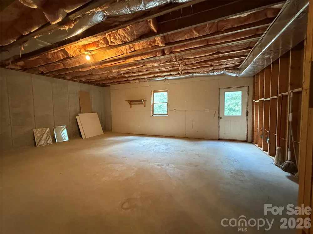 27 Apple Lane Murphy, NC 28906