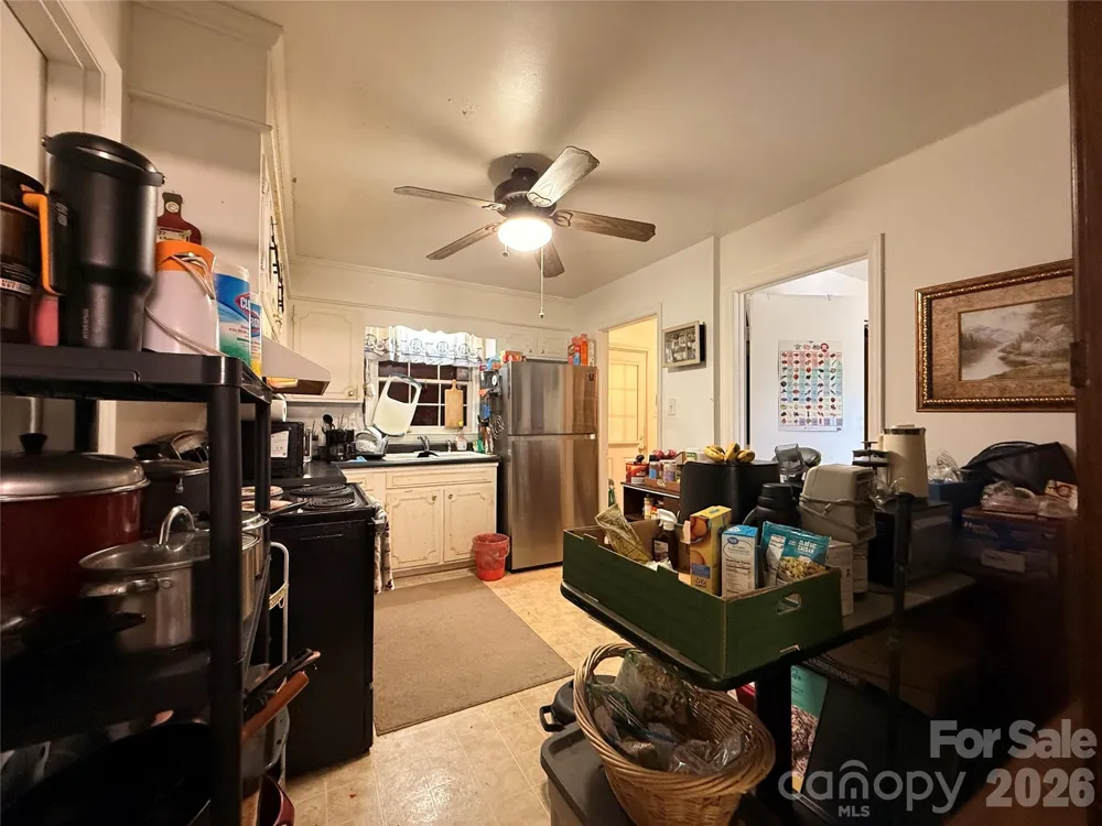 4310 Gillespie Court Charlotte, NC 28205