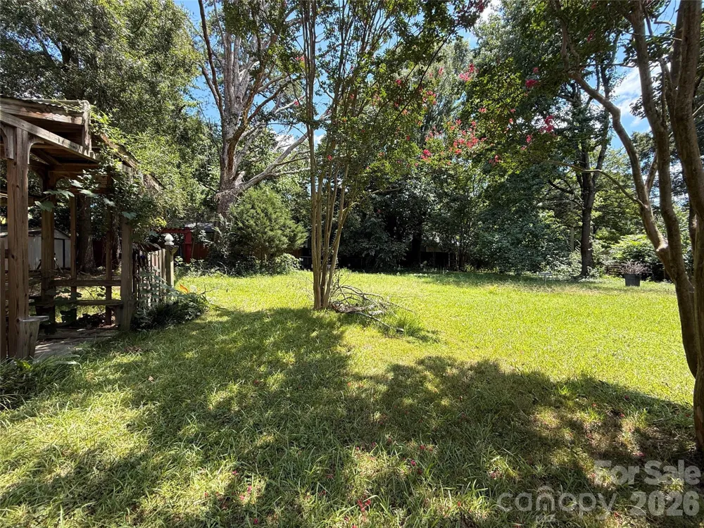 4310 Gillespie Court Charlotte, NC 28205
