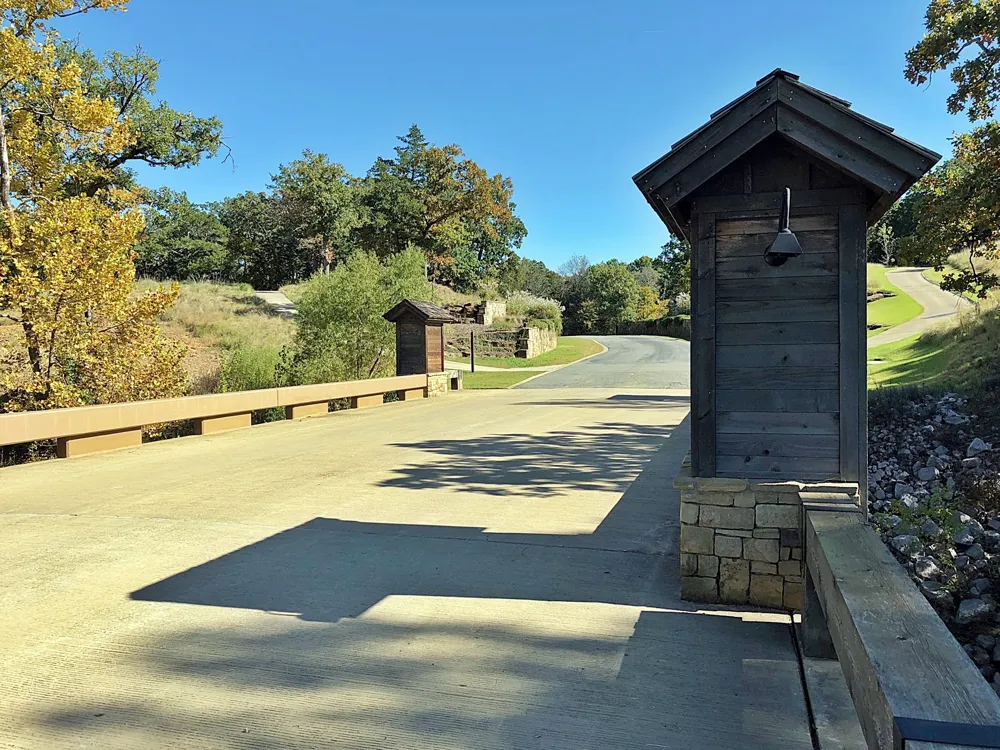47 Reflection Bay Boulevard Gordonville, TX 76245