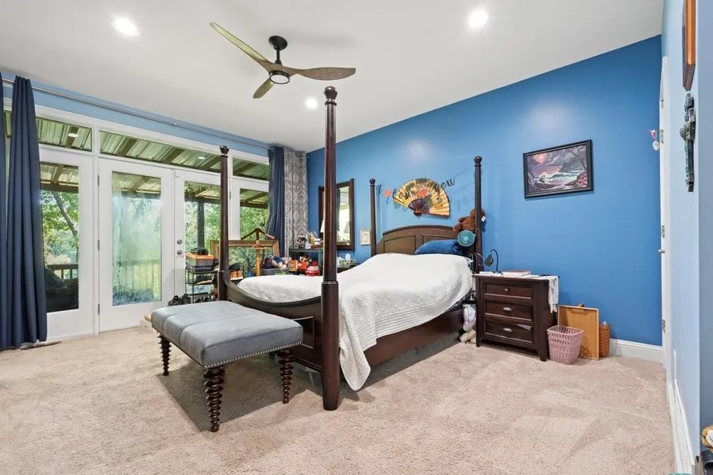 21 Rocky Circle NE White, GA 30184