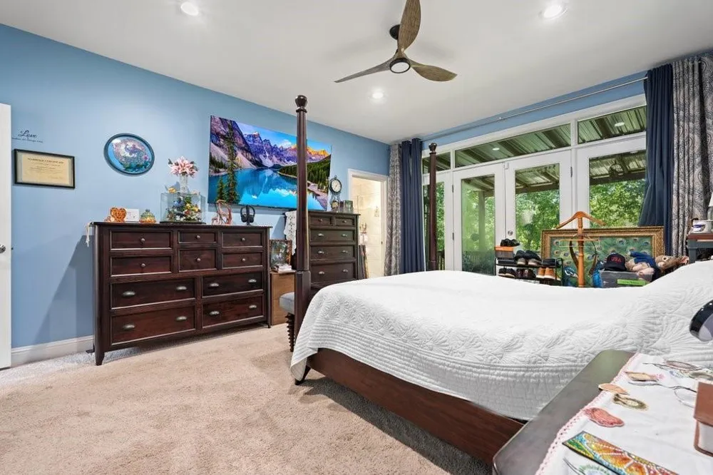 21 Rocky Circle NE White, GA 30184
