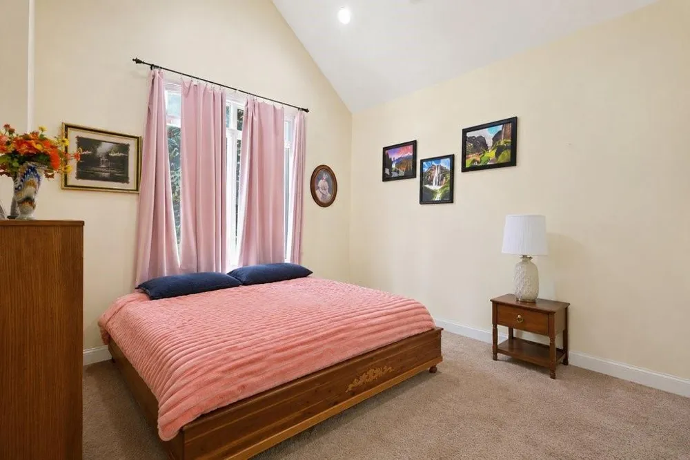 21 Rocky Circle NE White, GA 30184