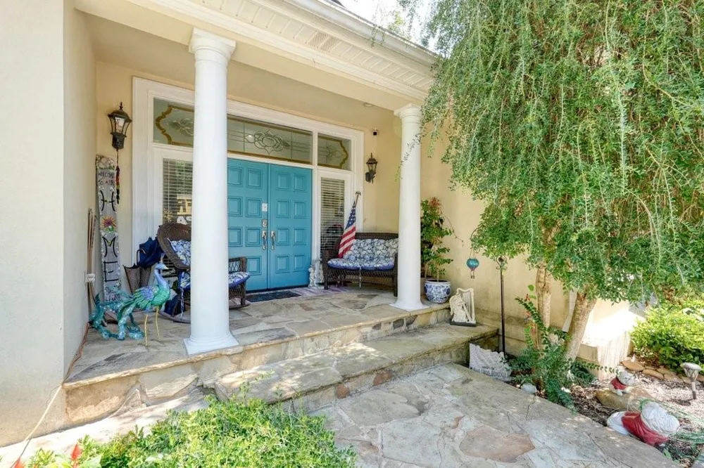 21 Rocky Circle NE White, GA 30184