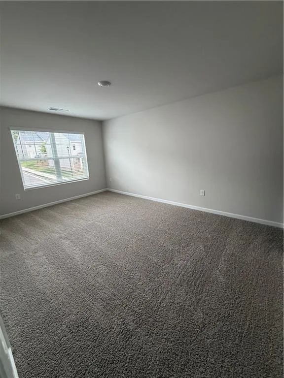 2064 Crossing Road Stone Mountain, GA 30088