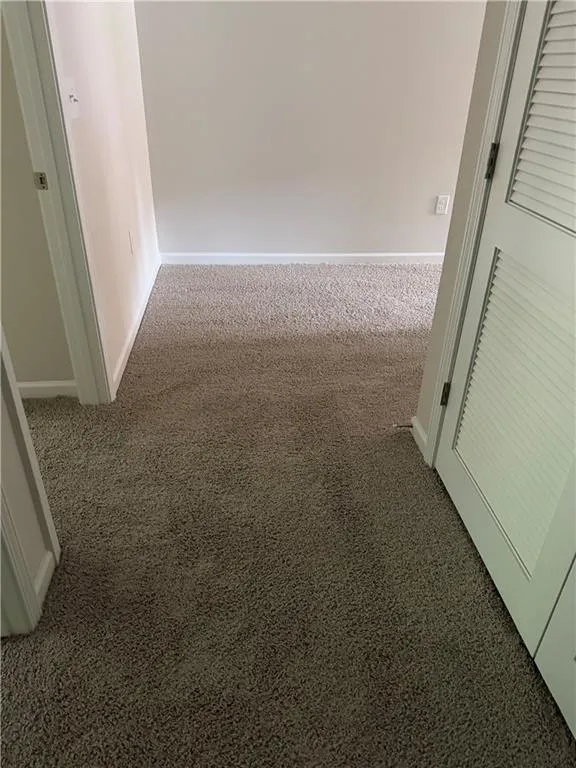 2064 Crossing Road Stone Mountain, GA 30088