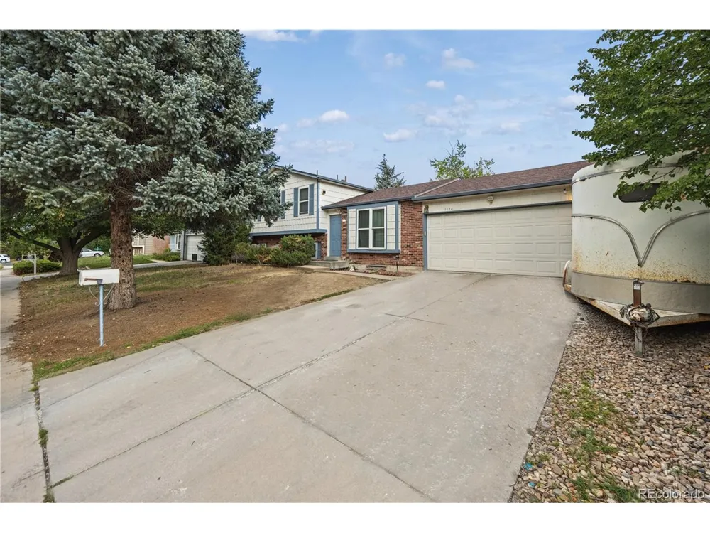 1110 S Salida Way Aurora, CO 80017