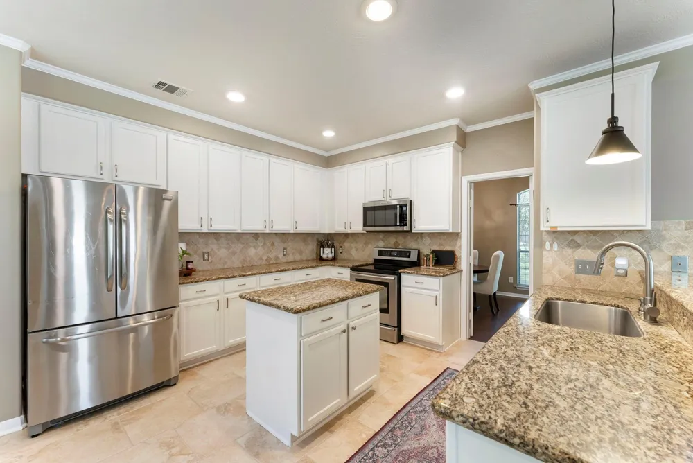 26 Almond Branch Place The Woodlands, TX 77382