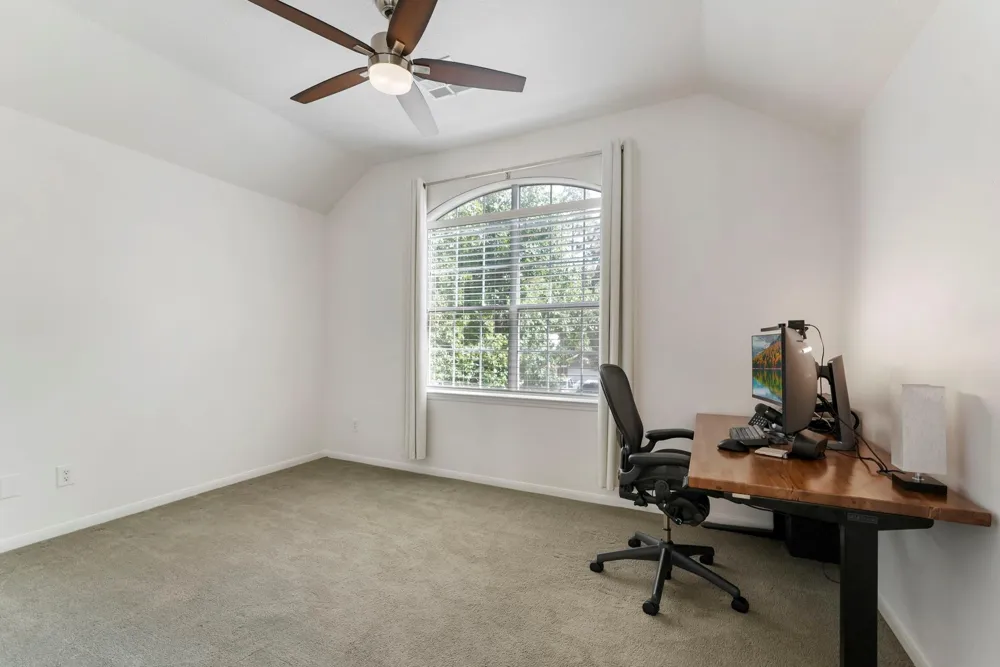 26 Almond Branch Place The Woodlands, TX 77382