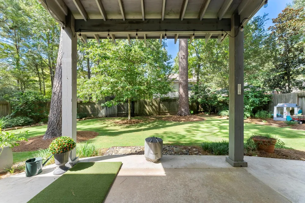 26 Almond Branch Place The Woodlands, TX 77382