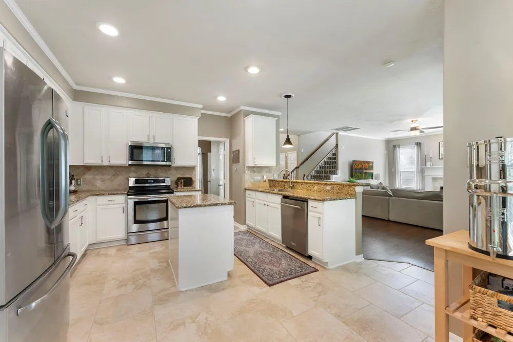 26 Almond Branch Place The Woodlands, TX 77382
