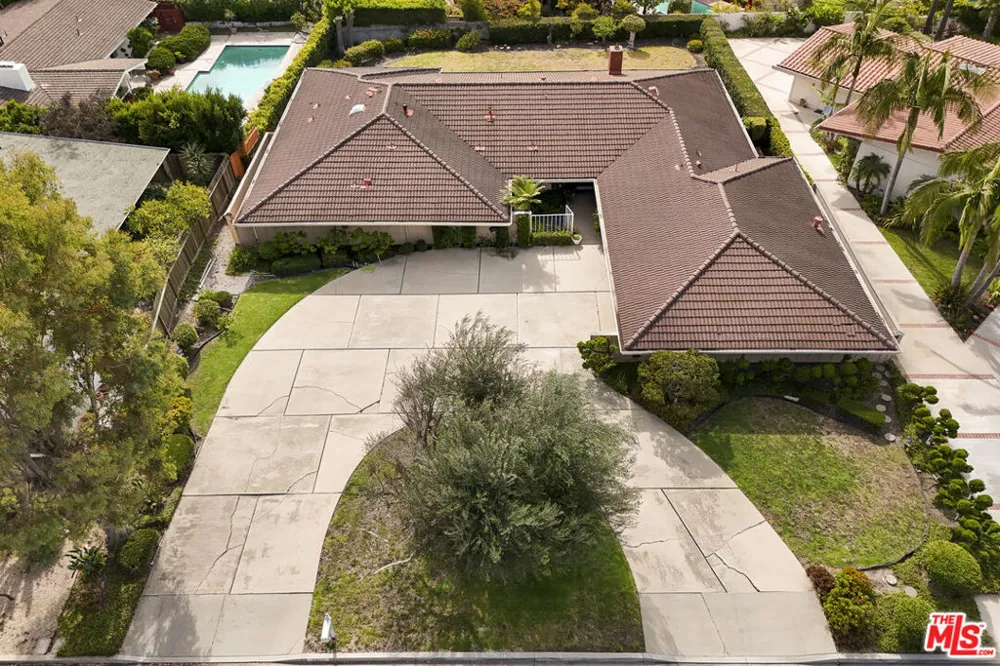 29917 Avenida Anillo Rancho Palos Verdes, CA 90275