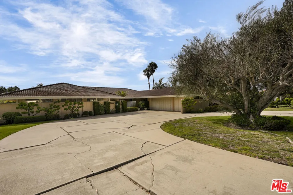 29917 Avenida Anillo Rancho Palos Verdes, CA 90275