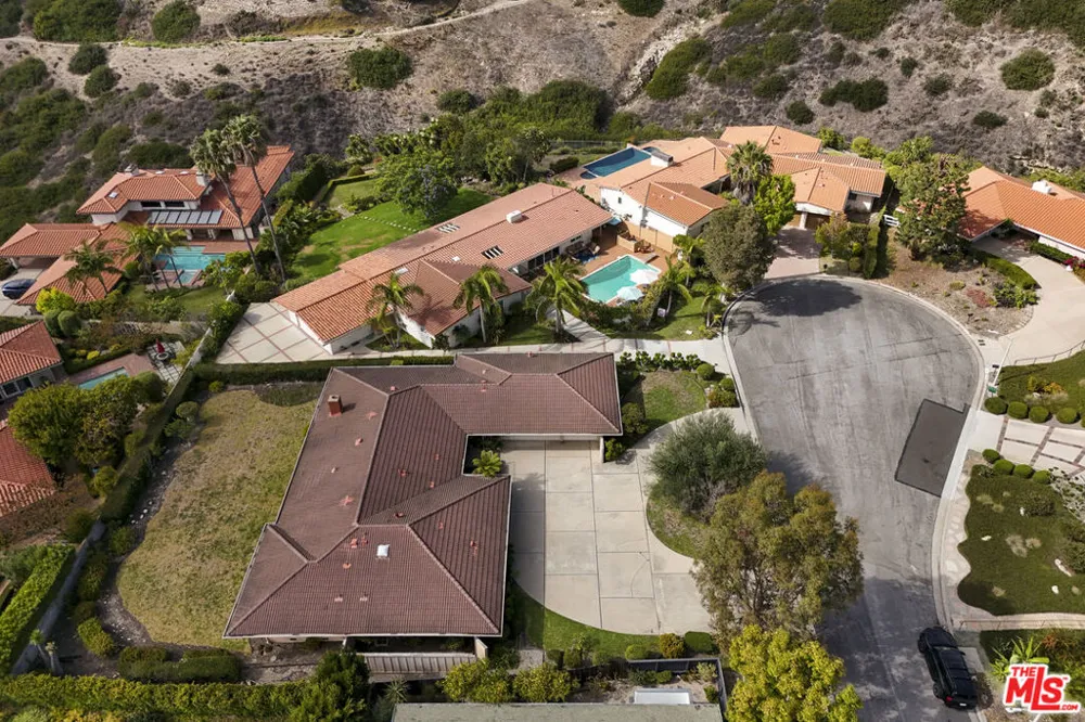 29917 Avenida Anillo Rancho Palos Verdes, CA 90275