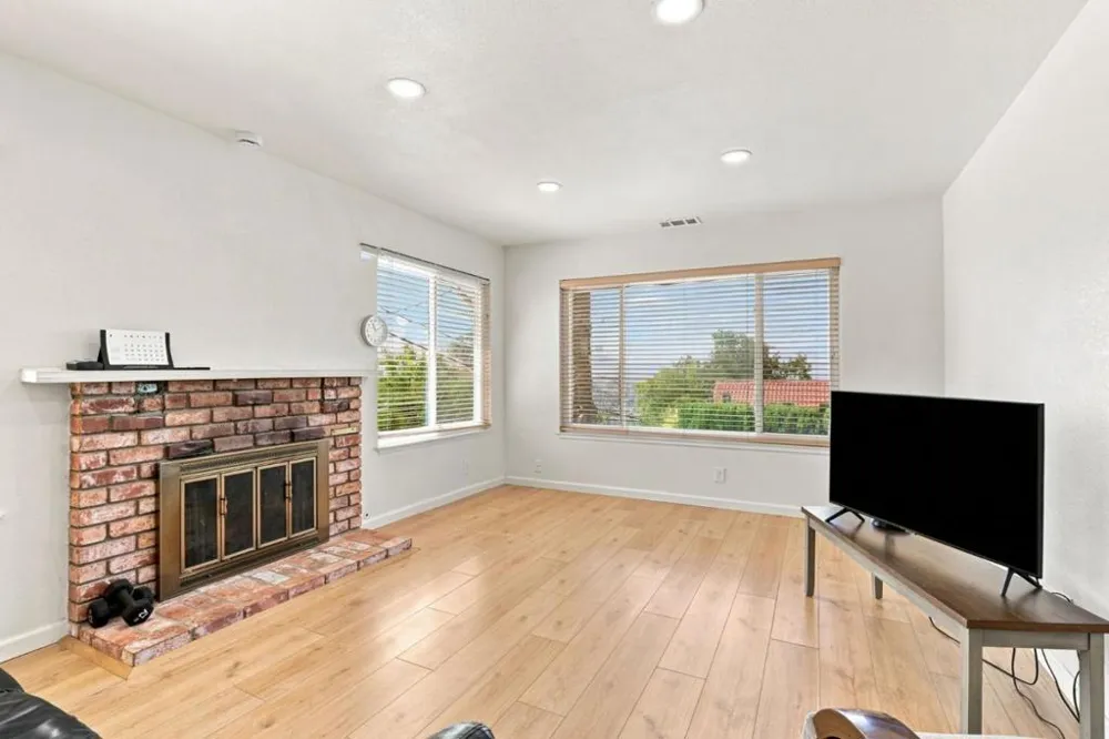 3815 Perie Lane San Jose, CA 95132