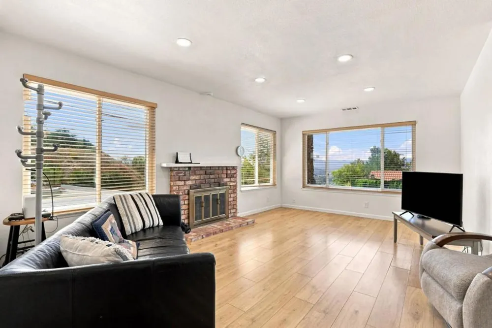 3815 Perie Lane San Jose, CA 95132