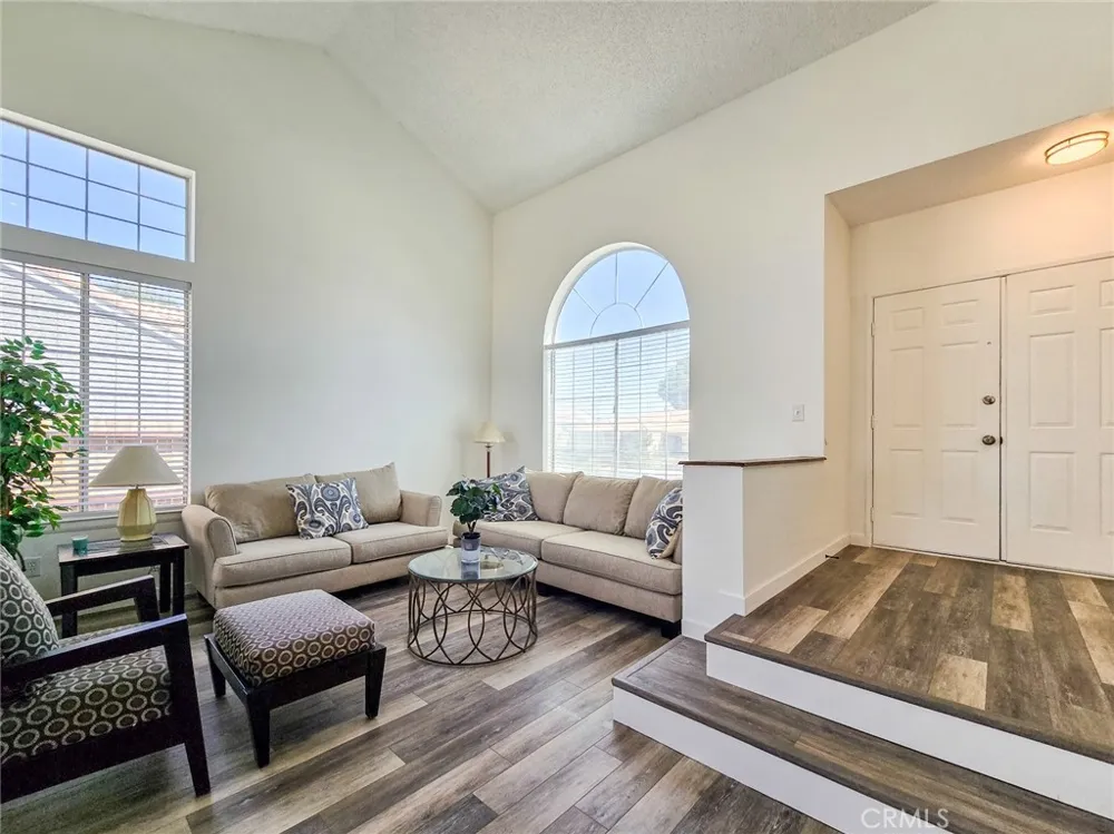 12416 Softwind Dr Victorville, CA 92395
