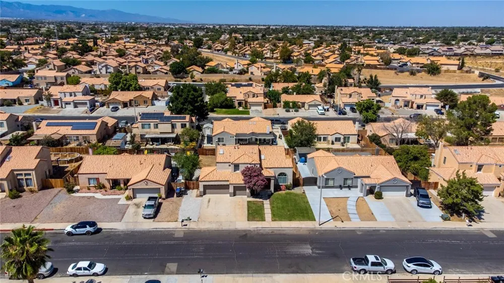 12416 Softwind Dr Victorville, CA 92395