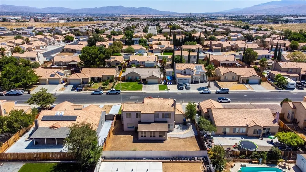 12416 Softwind Dr Victorville, CA 92395