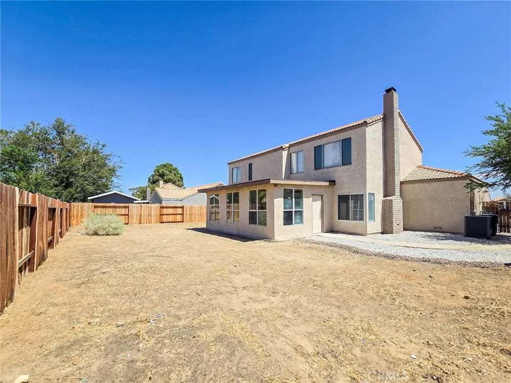 12416 Softwind Dr Victorville, CA 92395