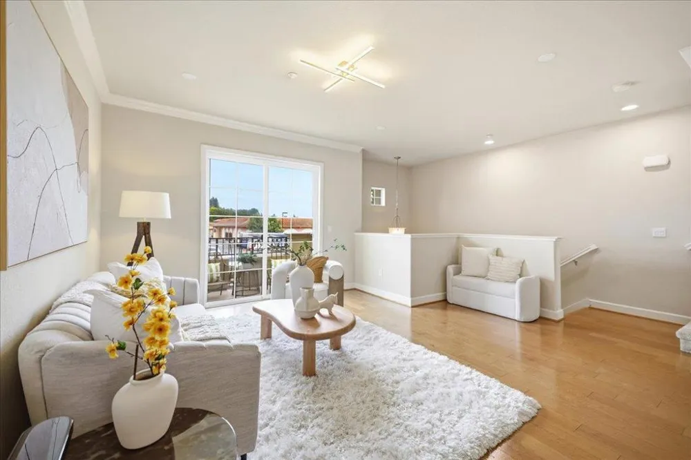 1710 Hillebrant Place Santa Clara, CA 95050