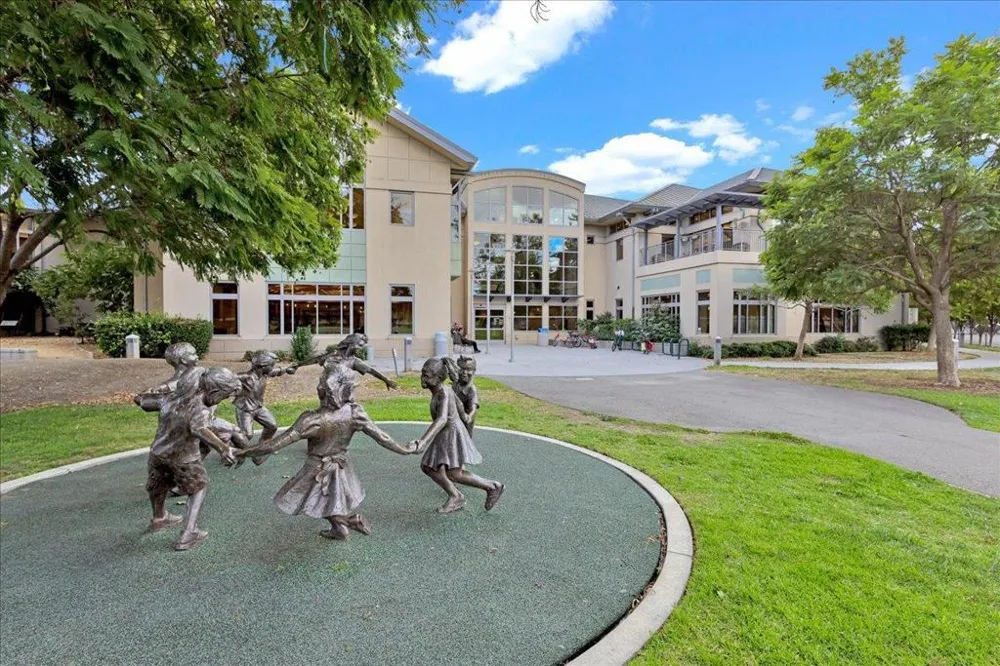 1710 Hillebrant Place Santa Clara, CA 95050