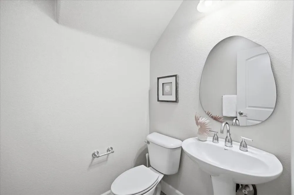 1710 Hillebrant Place Santa Clara, CA 95050