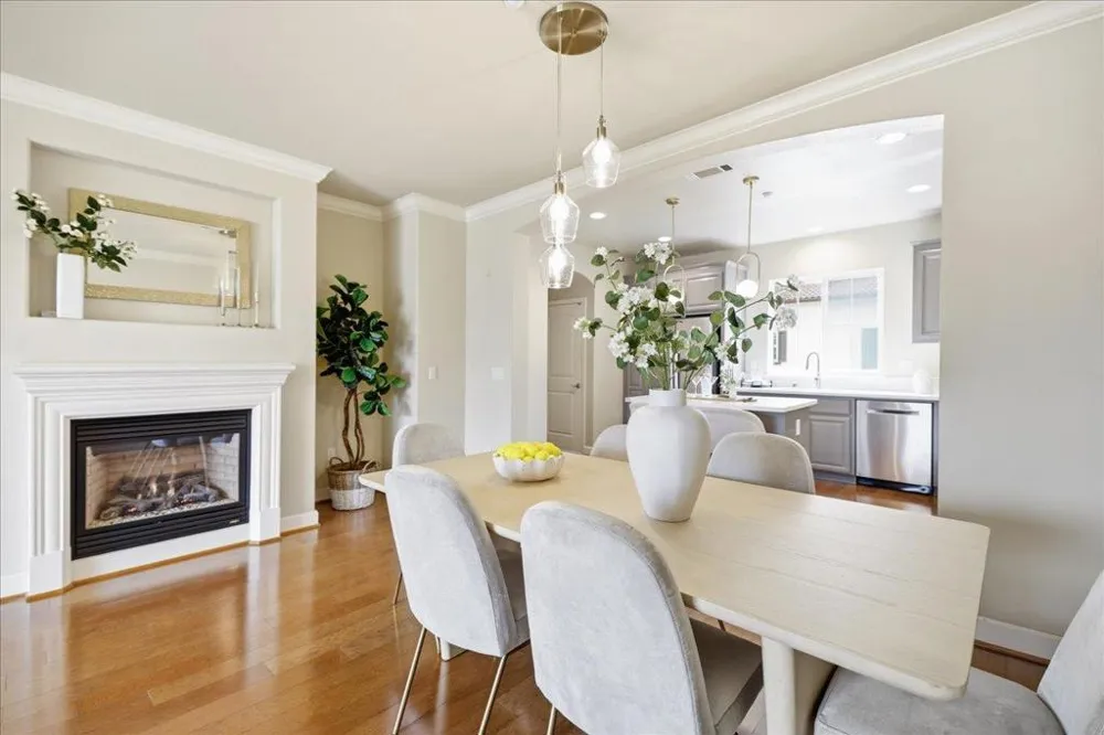 1710 Hillebrant Place Santa Clara, CA 95050