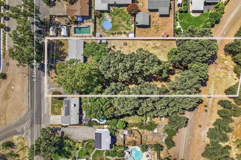996 E Eaton Rd Chico, CA 95973