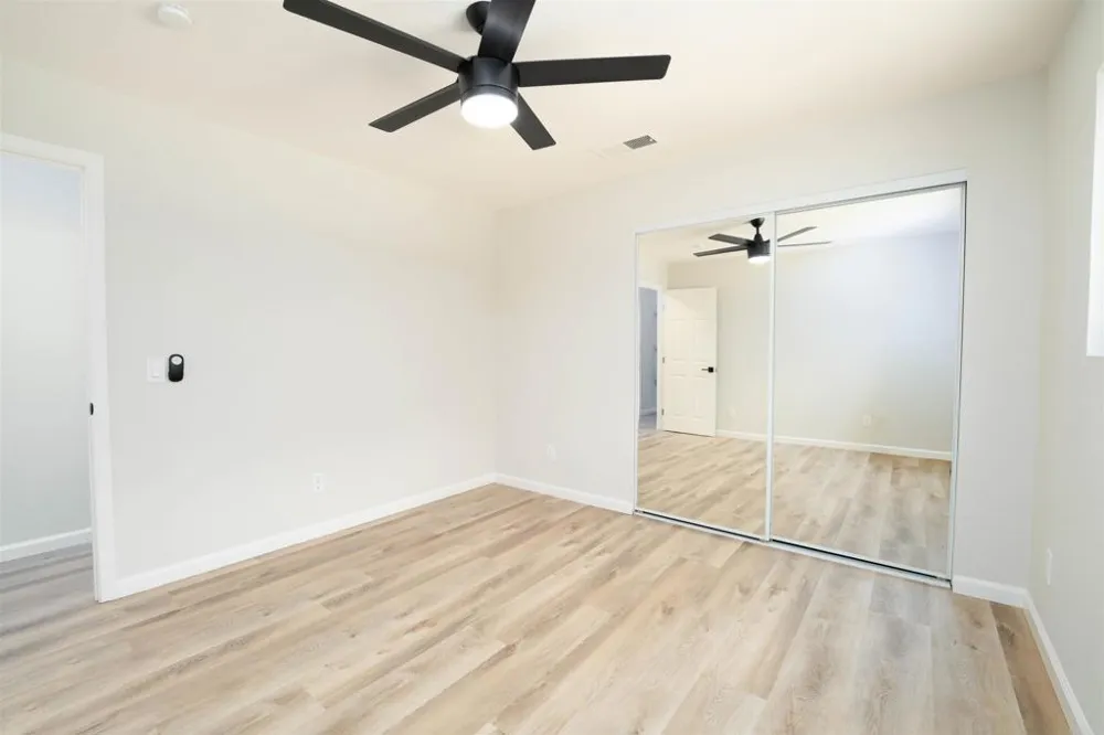 1205 Via Del Cerro Vista, CA 92084