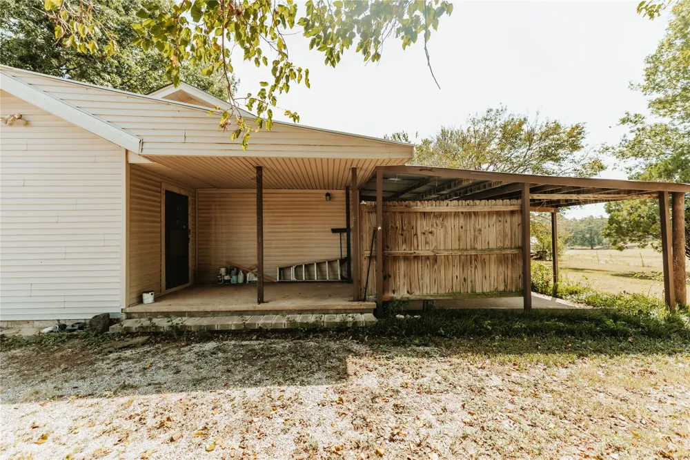 172 County Road 6350 Fairfax, OK 74637