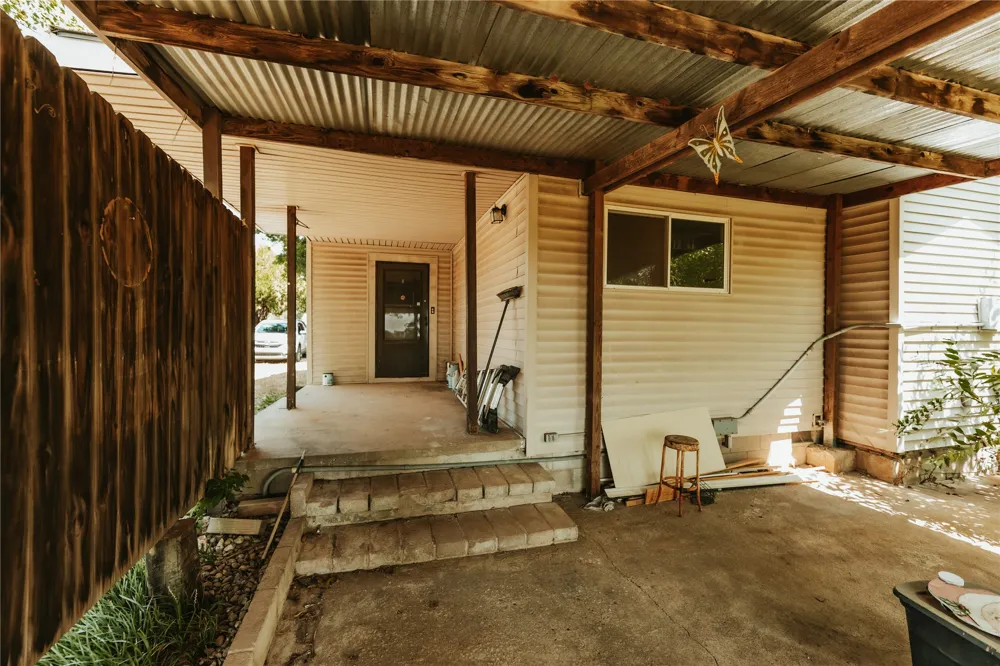 172 County Road 6350 Fairfax, OK 74637