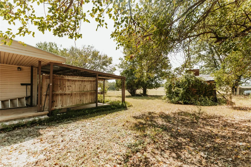 172 County Road 6350 Fairfax, OK 74637