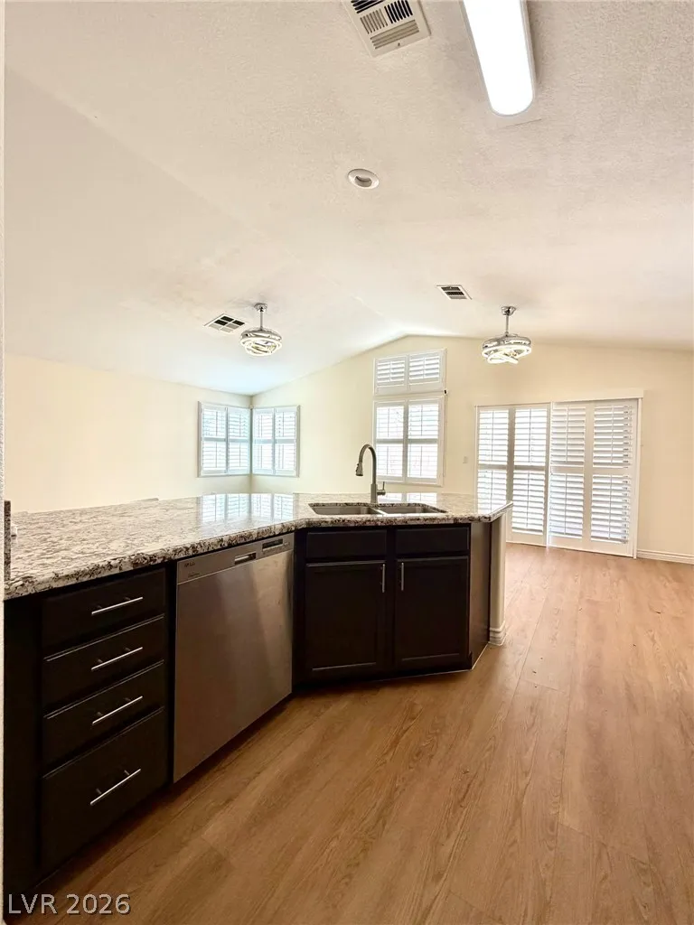 7005 Pacific Coast Street Las Vegas, NV 89148