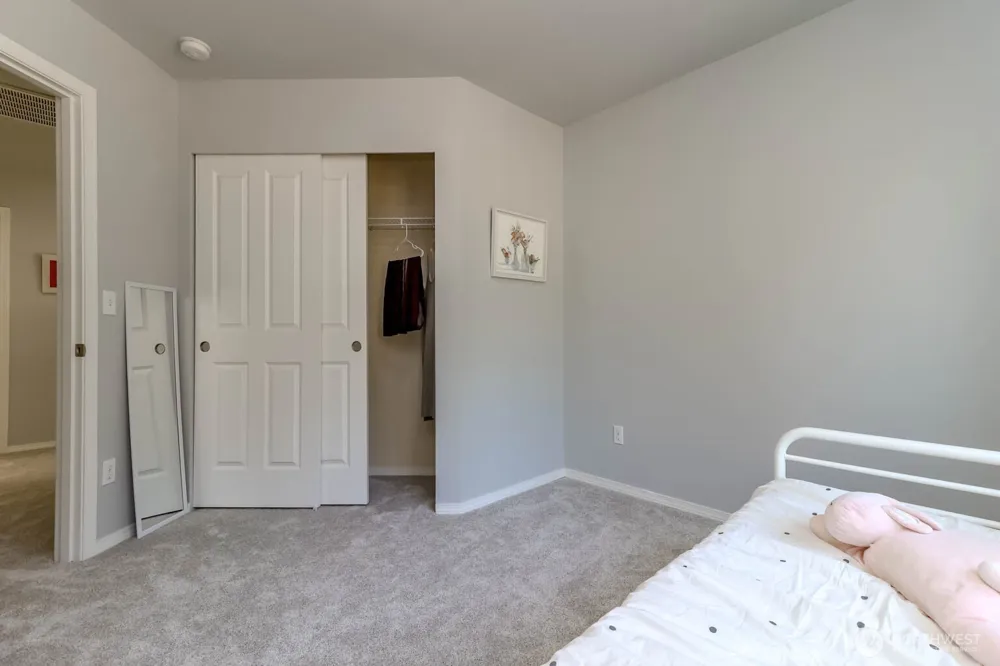 2828 S 357th Court Federal Way, WA 98003