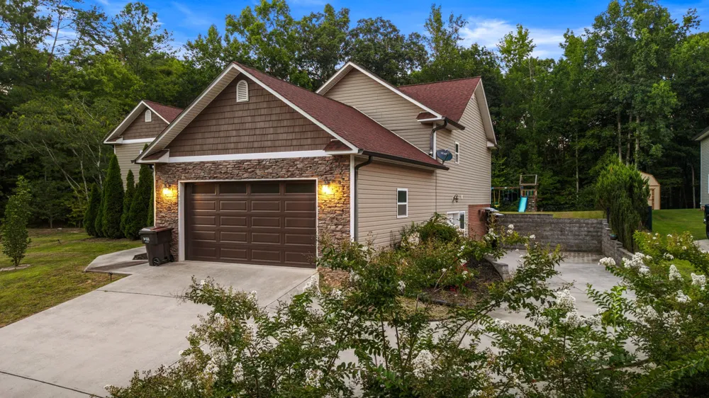 685 York Rd NE Cleveland, TN 37323