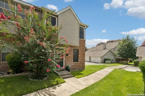 12 Cross Canyon