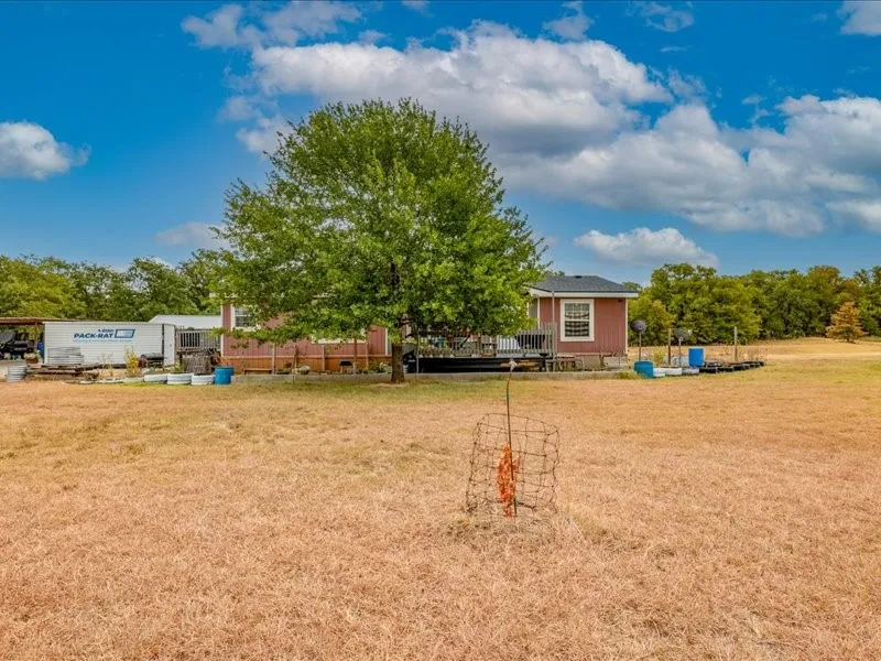353 R And R Drive Springtown, TX 76082